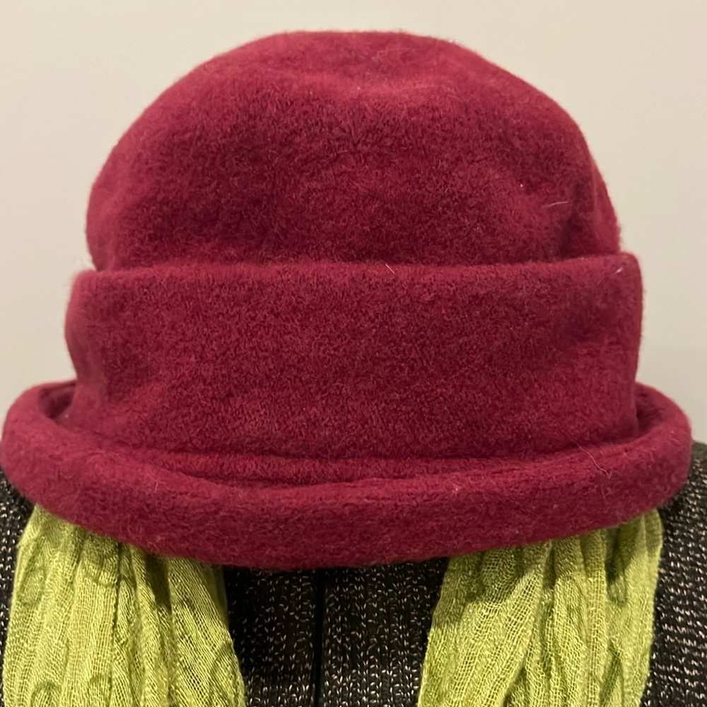Shihreen Wool Cloche Hat Vintage Style
